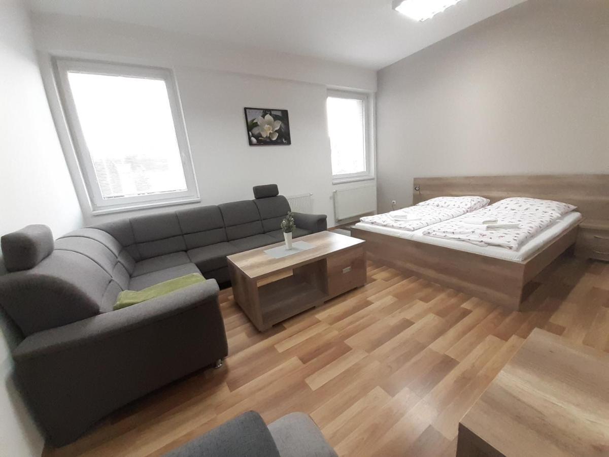 Apartments Modom Liptovský Mikuláš Dış mekan fotoğraf